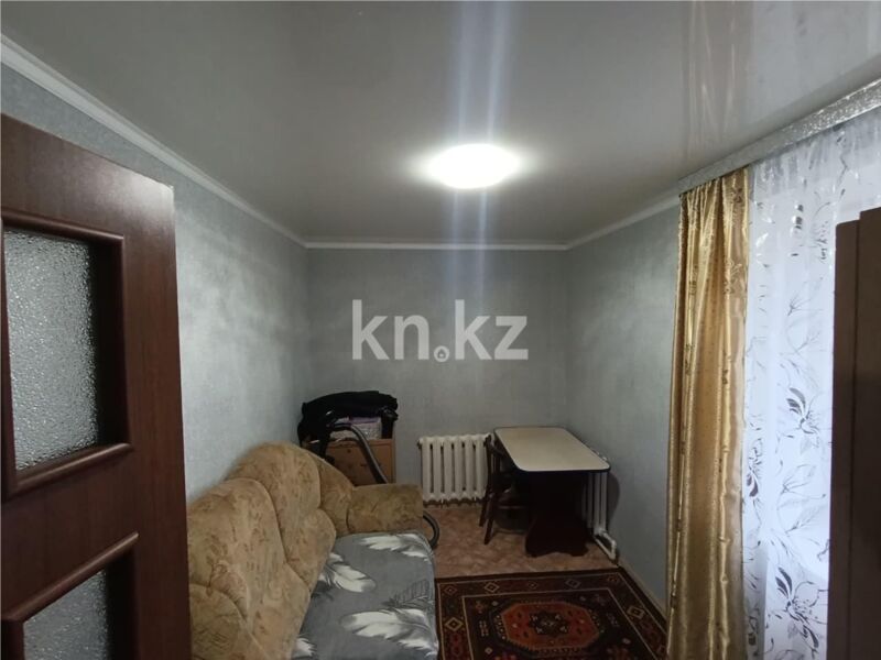 Продажа 4-комнатной квартиры, 61 м² - Продажа четырехкомнатных квартир в кирпичном доме в Караганде - страница 7 фото 3 из 10