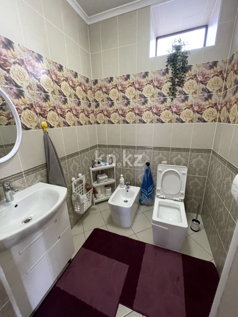 Продажа 4-комнатного дома, 180 м² - Продажа домов, коттеджей в Караганде фото 8 из 13
