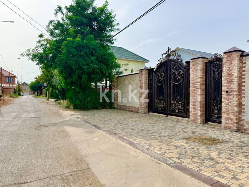 Продажа 4-комнатного дома, 215 м² - Аренда квартир посуточно в Актобе фото 3 из 18