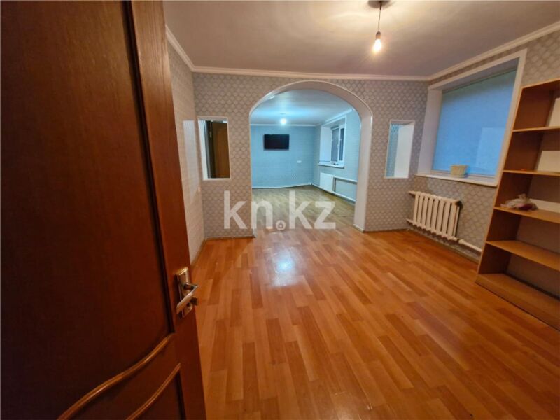 Продажа 10-комнатного дома, 231 м² - Продажа домов, коттеджей в Караганде - страница 4 фото 29 из 33