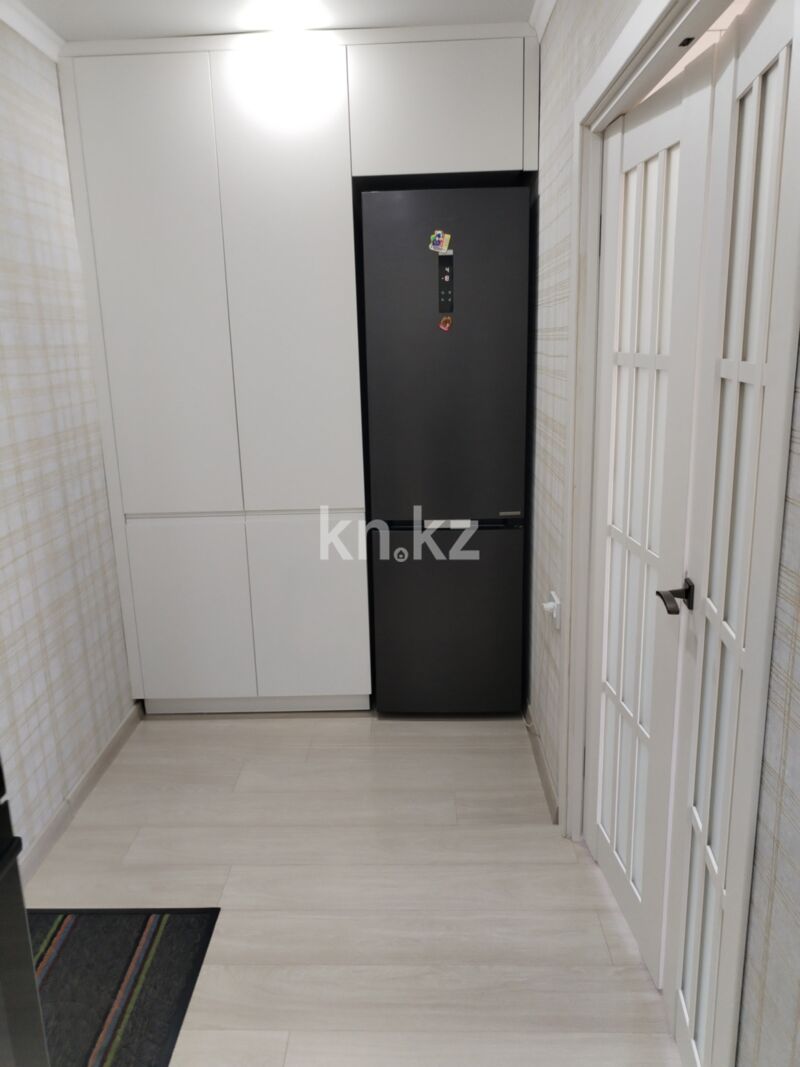 Продажа 1-комнатной квартиры, 42 м² - Продажа однокомнатных квартир в панельном доме в Караганде - страница 4 фото 9 из 14