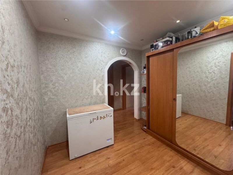 Продажа 3-комнатной квартиры, 63 м² - Продажа трехкомнатных квартир на Юго-Востоке Караганды - страница 13 фото 7 из 12