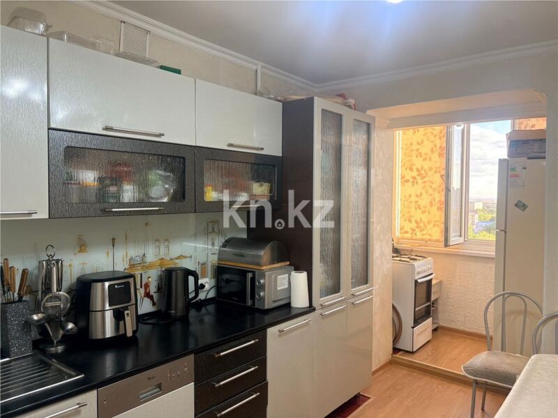 Продажа 4-комнатной квартиры, 78 м² - Продажа четырехкомнатных квартир в Караганде - страница 2 фото 5 из 30
