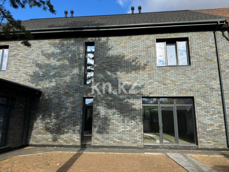 Продажа 6-комнатного дома, 300 м² - Продажа недвижимости в Караганде - страница 8 фото 3 из 28