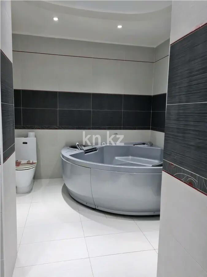 Продажа 2-комнатной квартиры, 72 м² - Продажа двухкомнатных квартир в монолитно-каркасном доме в Казахстане - страница 221 фото 3 из 3