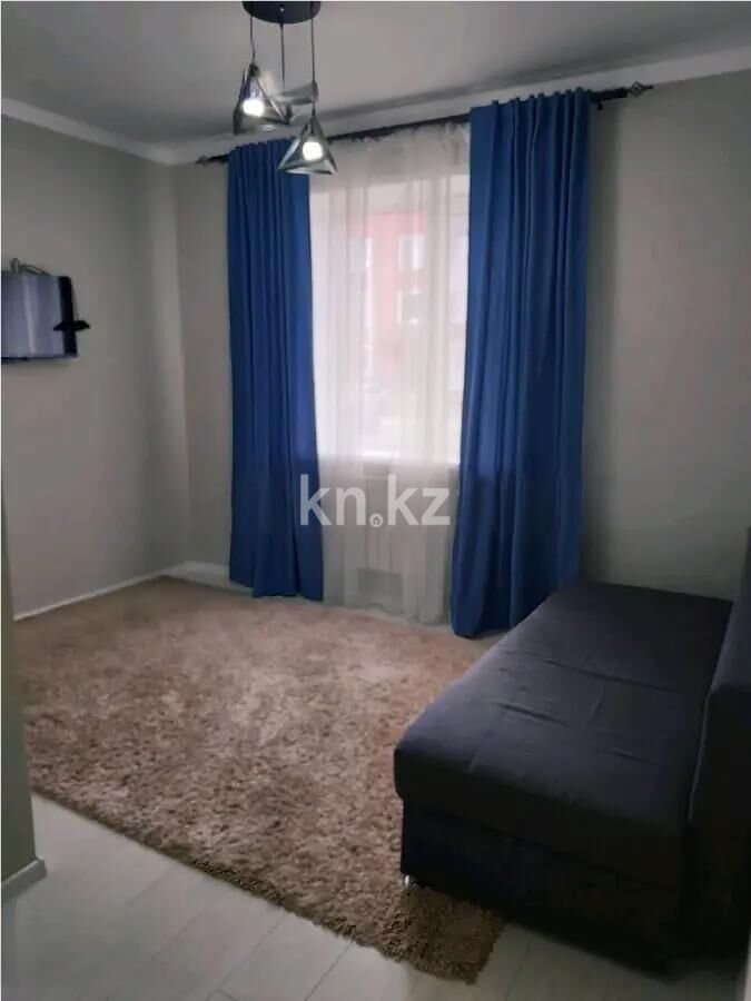 Продажа 4-комнатной квартиры, 94 м² - Продажа четырехкомнатных квартир в блочном доме в Казахстане - страница 8 фото 1 из 8