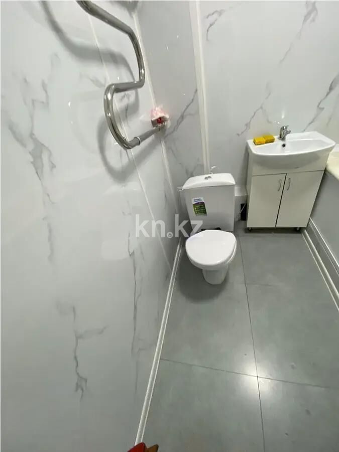 Продажа 1-комнатной квартиры, 40 м² - Продажа однокомнатных квартир от собственников в Казахстане - страница 20 фото 3 из 3