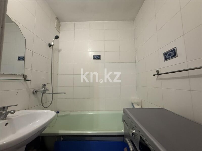 Продажа 3-комнатной квартиры, 63 м² - Продажа трехкомнатных квартир на Юго-Востоке Караганды - страница 14 фото 12 из 13
