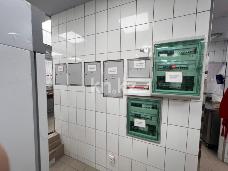 Продажа помещения, 307 м² - Продажа офисных и торговых помещений в Алматы фото 9 из 21