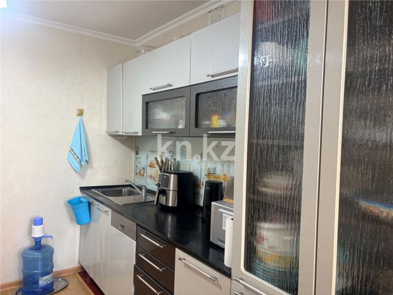Продажа 4-комнатной квартиры, 78 м² - Продажа четырехкомнатных квартир в Караганде - страница 2 фото 7 из 30