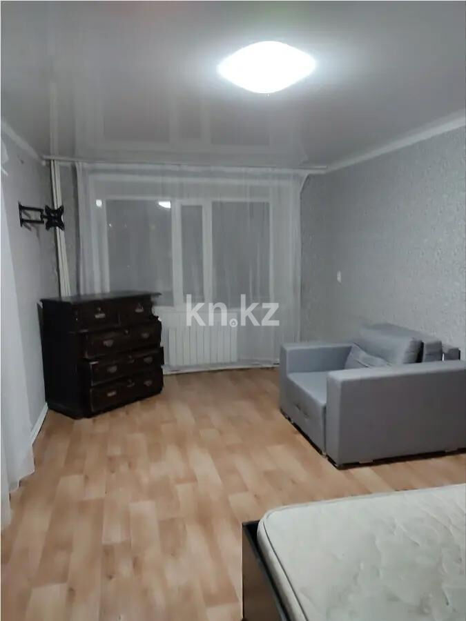 Продажа 1-комнатной квартиры, 33 м² - Продажа однокомнатных квартир в кирпичном доме в Шахтинске фото 1 из 4