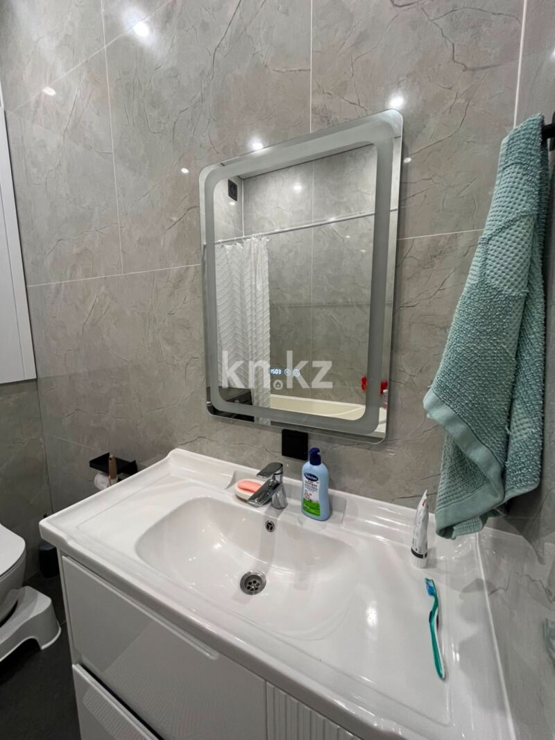 Продажа 2-комнатной квартиры, 71 м² - Продажа двухкомнатных квартир в кирпичном доме в Караганде фото 16 из 18