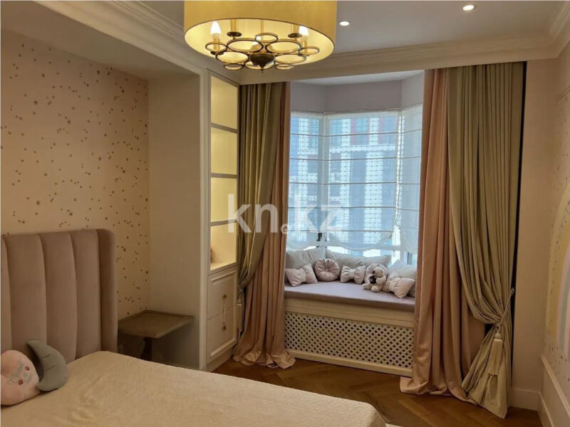 Продажа 5-комнатной квартиры, 234 м² - Продажа пятикомнатных и более квартир в блочном доме в Астане фото 3 из 7