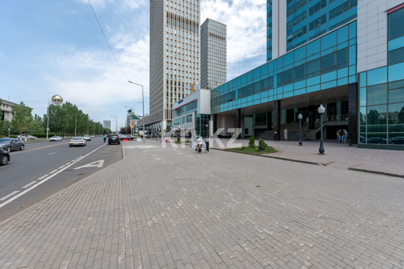 Продажа помещения, 245.5 м² - Продажа офисных и торговых помещений в Астане - страница 2 фото 3 из 40