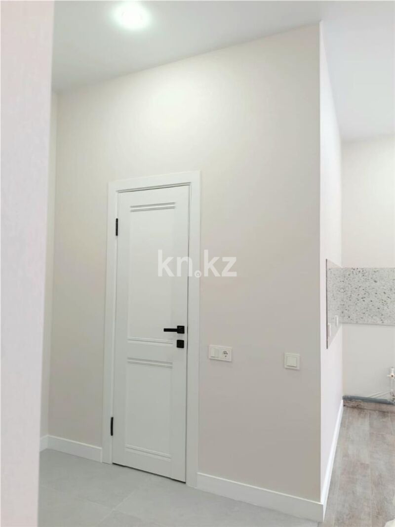 Продажа 1-комнатной квартиры, 35 м² - Продажа однокомнатных квартир на Юго-Востоке Караганды - страница 9 фото 7 из 12