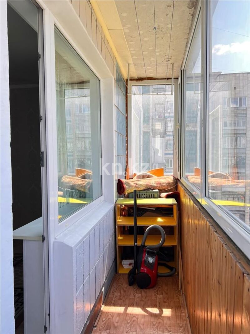 Продажа 4-комнатной квартиры, 77 м² - Продажа четырехкомнатных квартир в панельном доме в Караганде - страница 3 фото 7 из 36