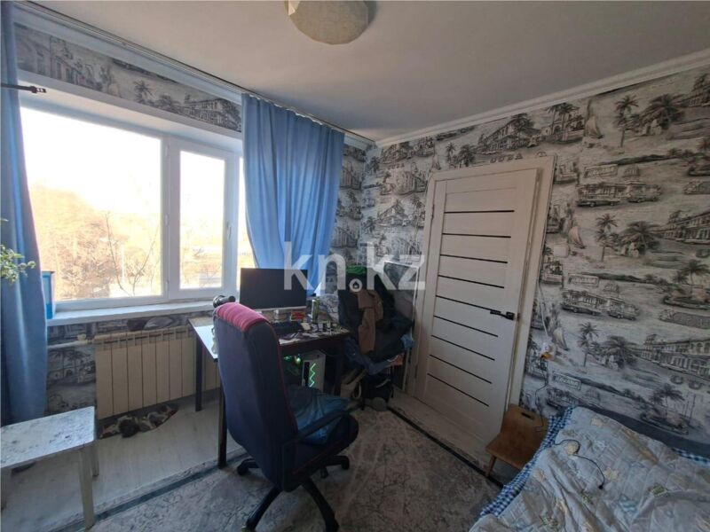 Продажа 3-комнатной квартиры, 48 м² - Продажа трехкомнатных квартир в Пришахтинске Караганды фото 3 из 14