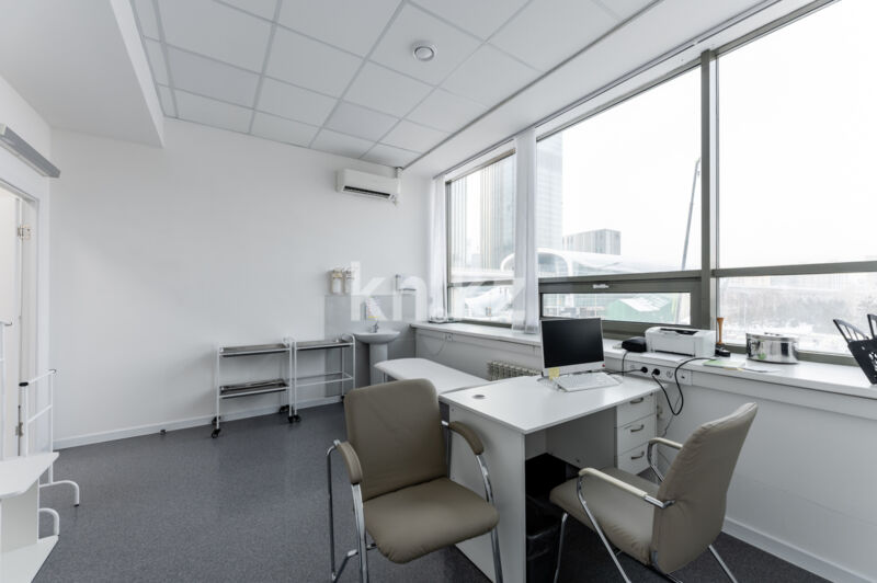 Продажа помещения, 245.5 м² - Продажа офисных и торговых помещений в Астане - страница 2 фото 11 из 22