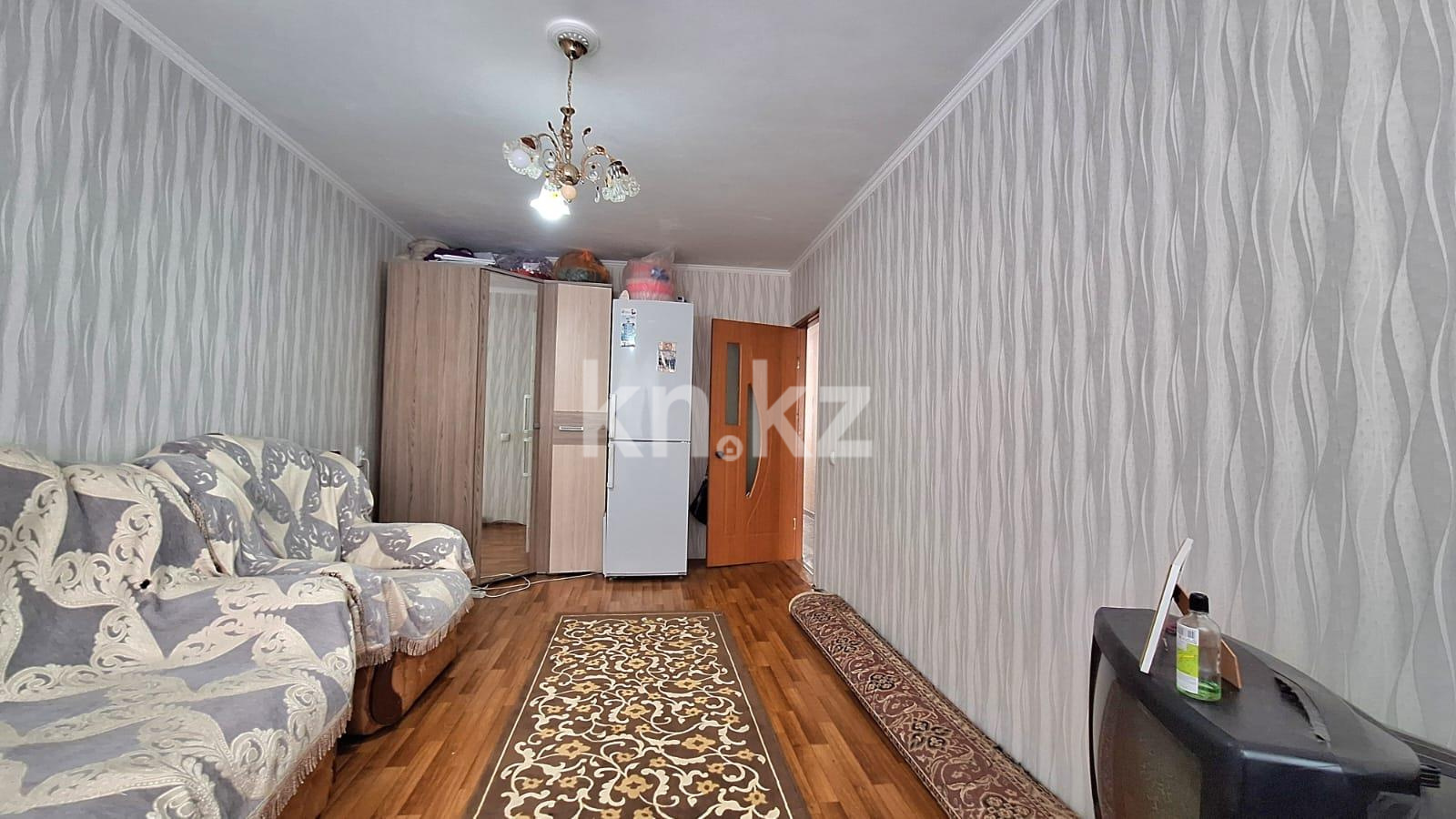 Продажа 3-комнатной квартиры, 62 м², мкр-н 16 - Продажа квартир в Караганде фото 4 из 11
