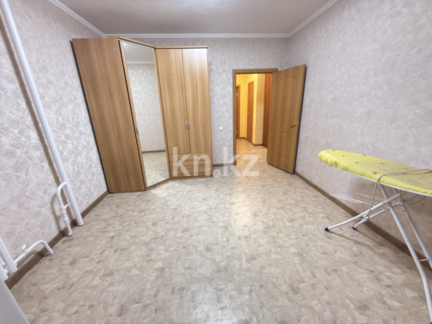 Продажа 4-комнатной квартиры, 92 м² - Недвижимость в Караганде - страница 5 фото 4 из 23