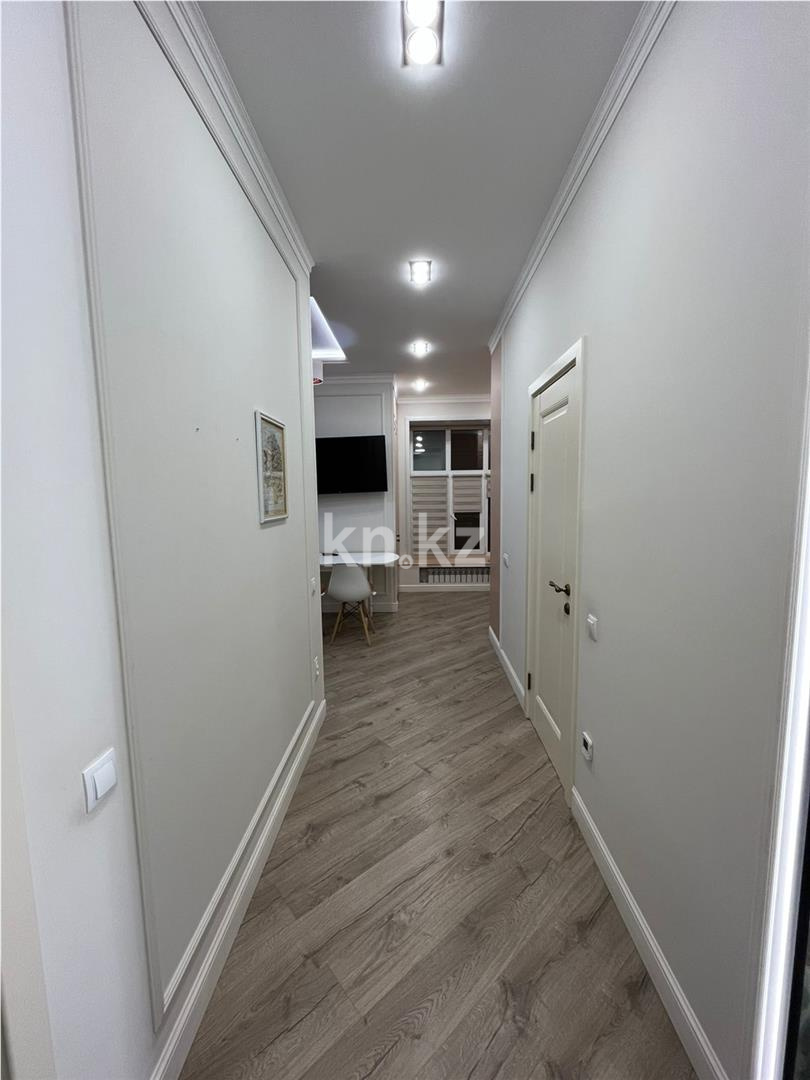 Продажа 1-комнатной квартиры, 41 м², пр. Шахтеров - Продажа  однокомнатных квартир в Караганде фото 13 из 14