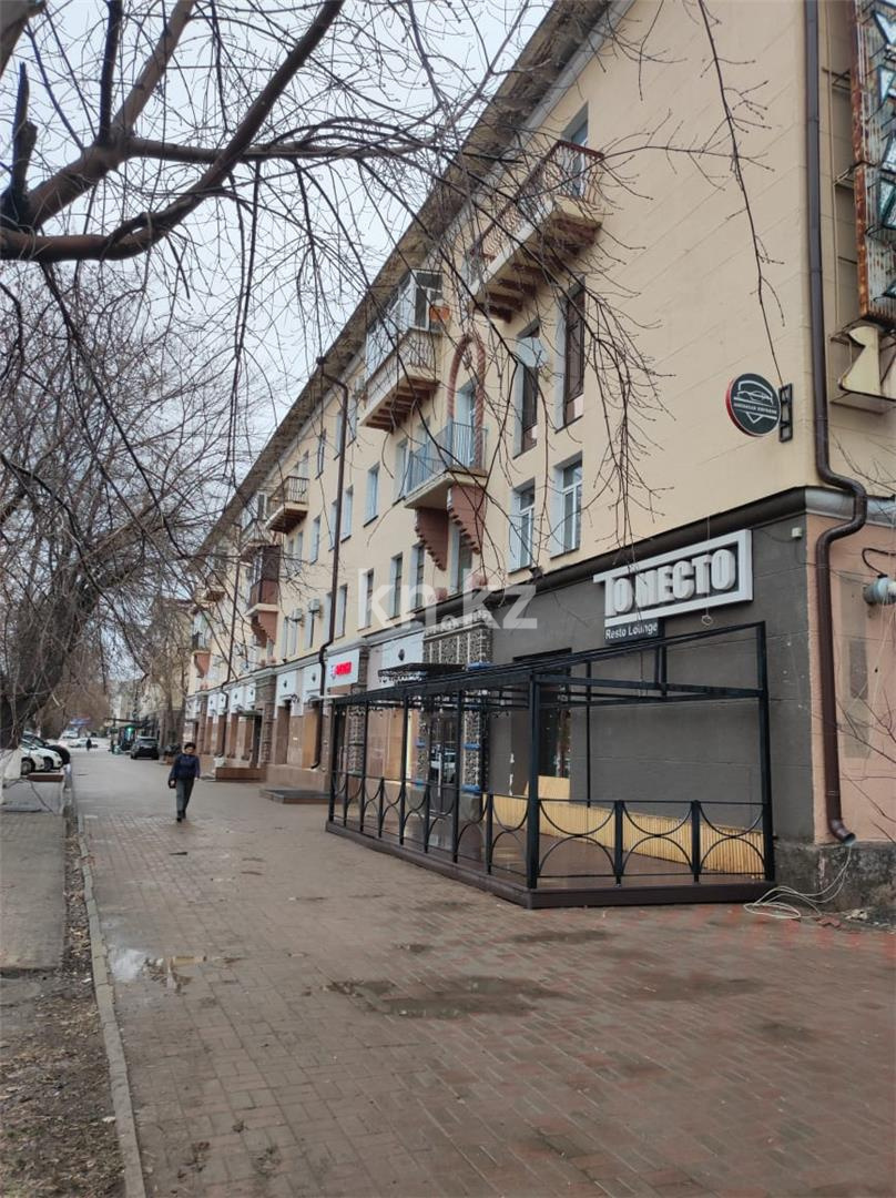 Продажа 3-комнатной квартиры, 68 м², пр. Бухар-жырау, дом  28 в Караганде - фото 16