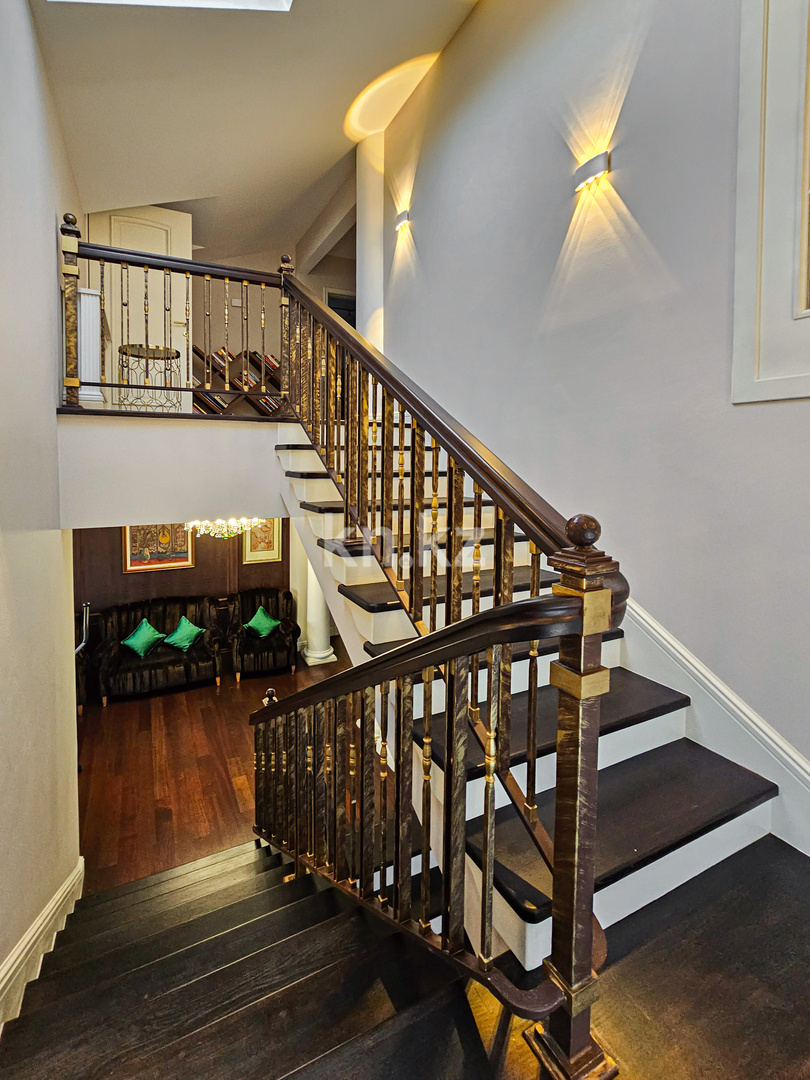 Аренда 6-комнатного дома, 540 м² - Аренда недвижимости в Алматы фото 35 из 40