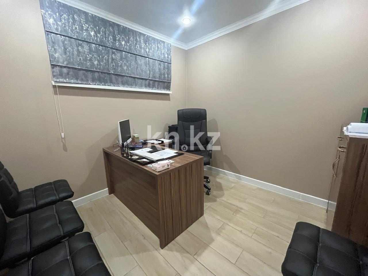 Продажа 6-комнатного дома, 267 м², 5-я в Караганде - фото 15