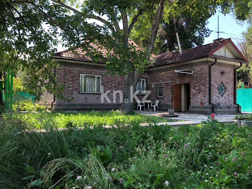 Аренда 3-комнатного дома, 90 м², мкр-н Акбулак - Аренда квартир помесячно в Казахстане фото 1 из 18