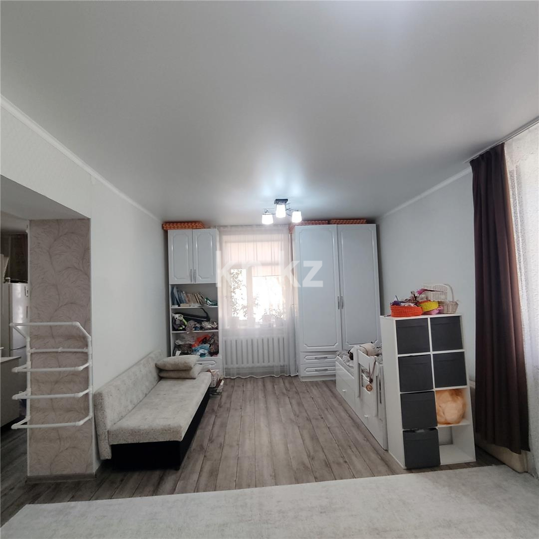 Продажа 2-комнатной квартиры, 47 м², ул. Гагарина - Продажа и аренда недвижимости в Абае фото 1 из 6