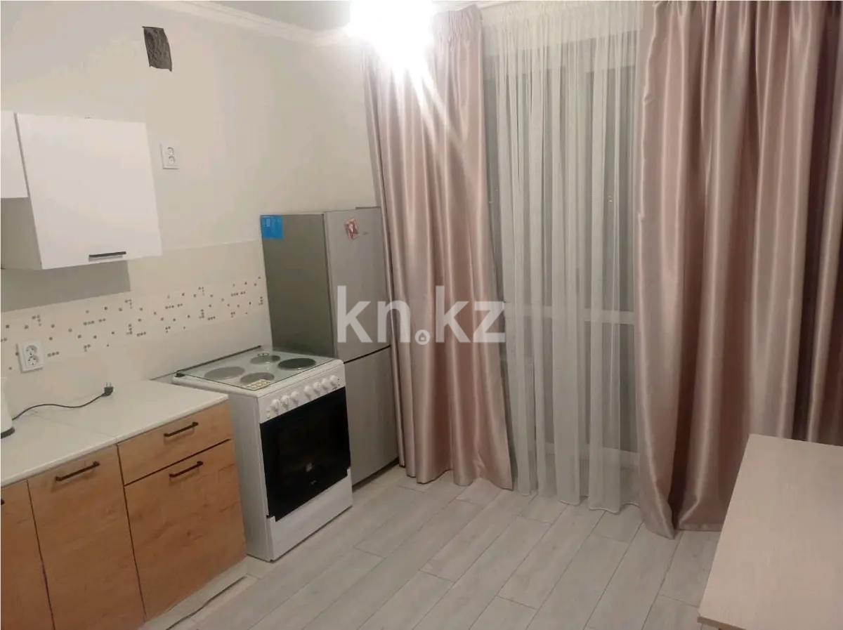 Продажа 1-комнатной квартиры, 38 м², пр. Кабанбай батыра, дом  59 - Продажа однокомнатных квартир без посредников в Астане фото 2 из 4