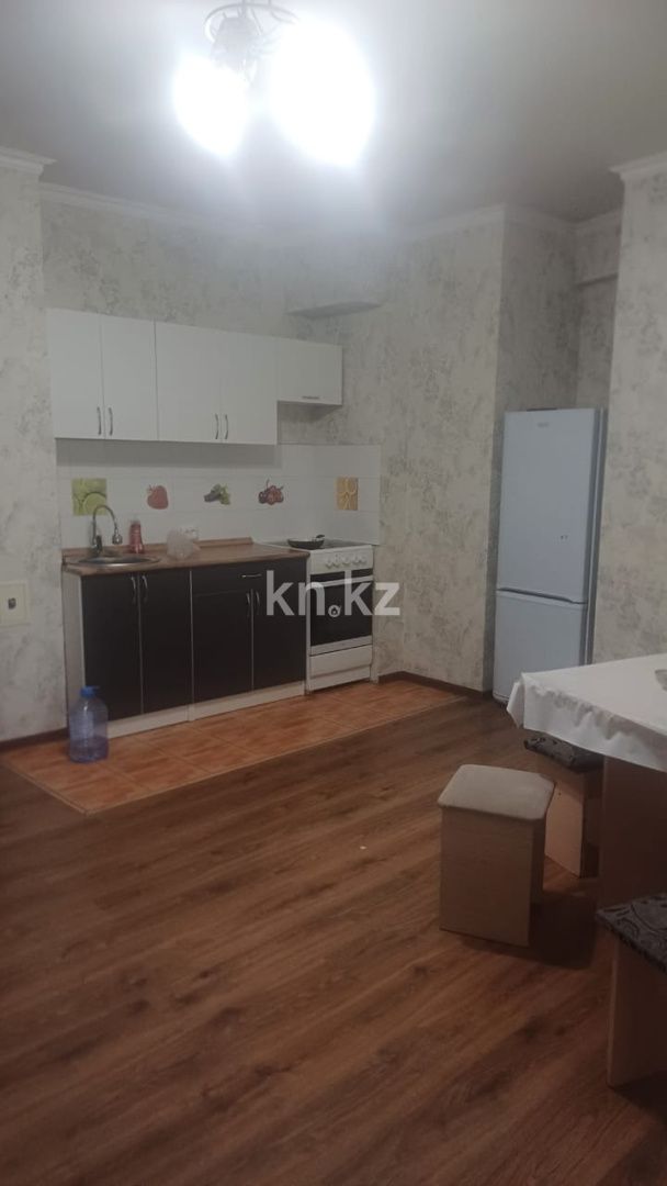 Аренда 2-комнатной квартиры, 64 м², пр. Кудайбердыулы, дом  17 - Аренда  двухкомнатных квартир помесячно в Астане фото 1 из 10