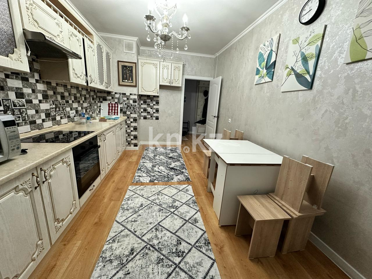 Аренда 3-комнатной квартиры, 80 м², ул. Кургальжинское шоссе, дом  27/2 - ул. Айтматова - Аренда жилой и коммерческой недвижимости в Астане фото 1 из 23