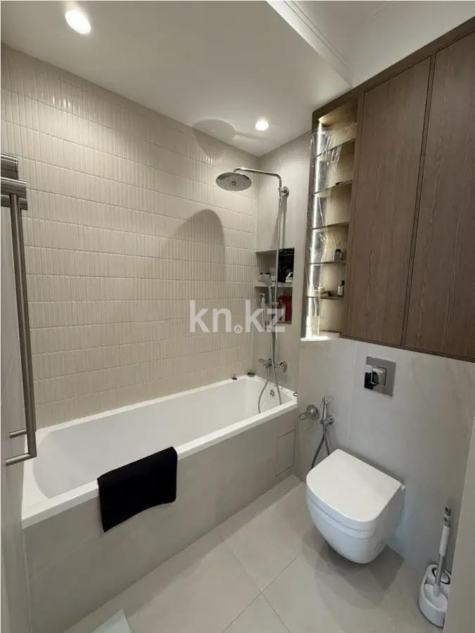 Продажа 2-комнатной квартиры, 70 м² в Алматы - фото 4