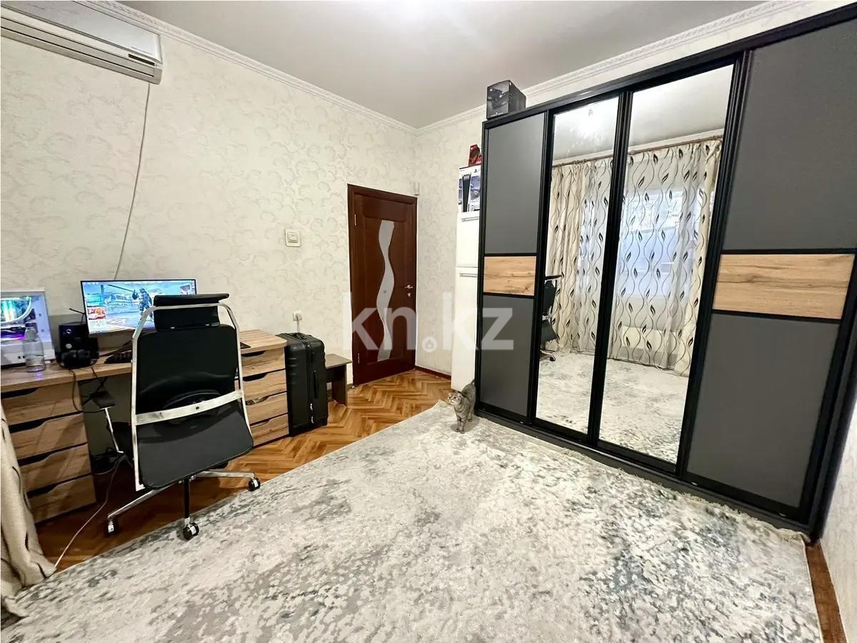 Продажа 3-комнатной квартиры, 72 м², ул. Торайгырова, дом  11А в Алматы - фото 3