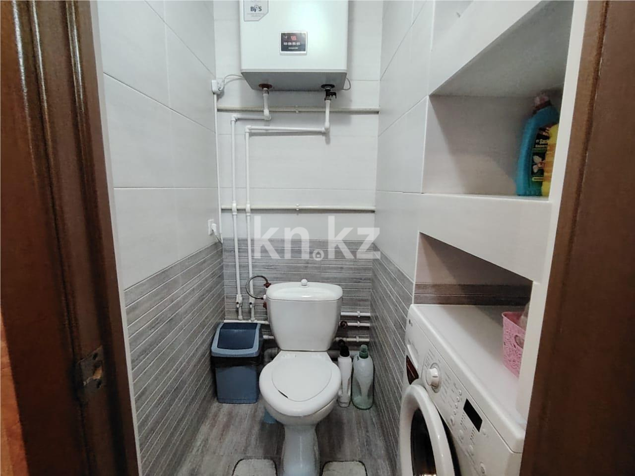 Продажа 2-комнатной квартиры, 66 м², ул. 9-й мкр., дом  78 в Темиртау - фото 11