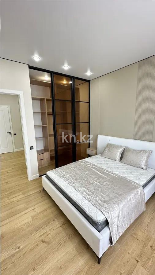 Продажа 4-комнатной квартиры, 102 м², пр. Абая, дом  160/1 - Продажа  четырехкомнатных квартир в Алматы фото 1 из 9