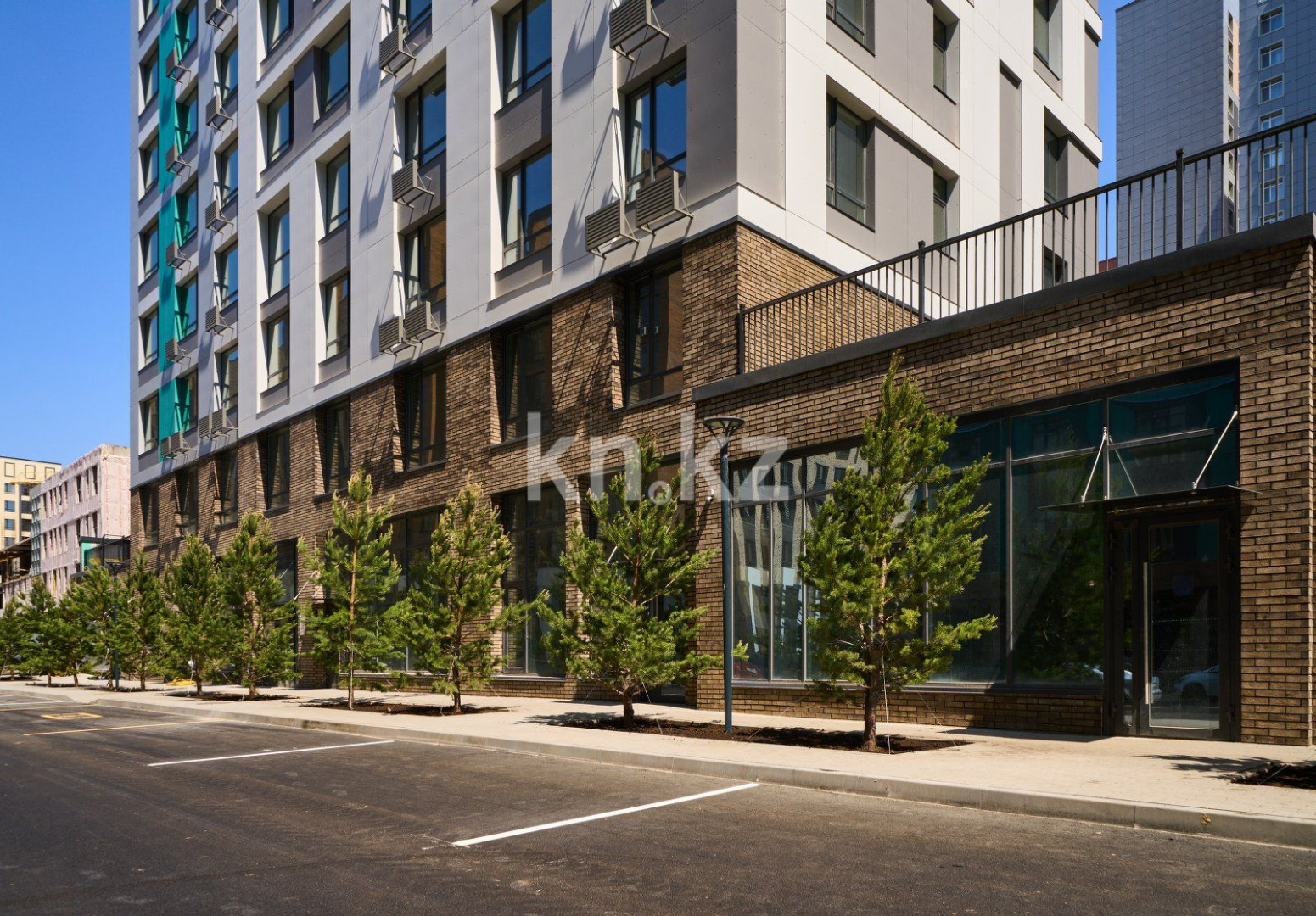 Продажа 3-комнатной квартиры, 92 м², пр. Туран, дом  44/2 в Астане - фото 12