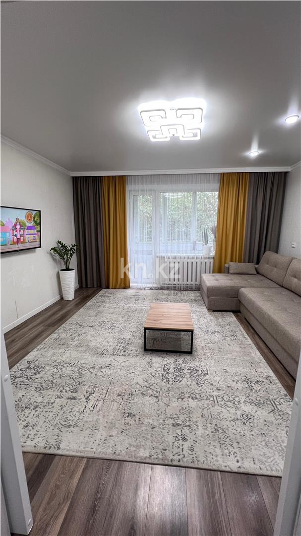 Продажа 3-комнатной квартиры, 65 м², ул. Рыскулова - Продажа  трехкомнатных квартир в Караганде фото 3 из 22