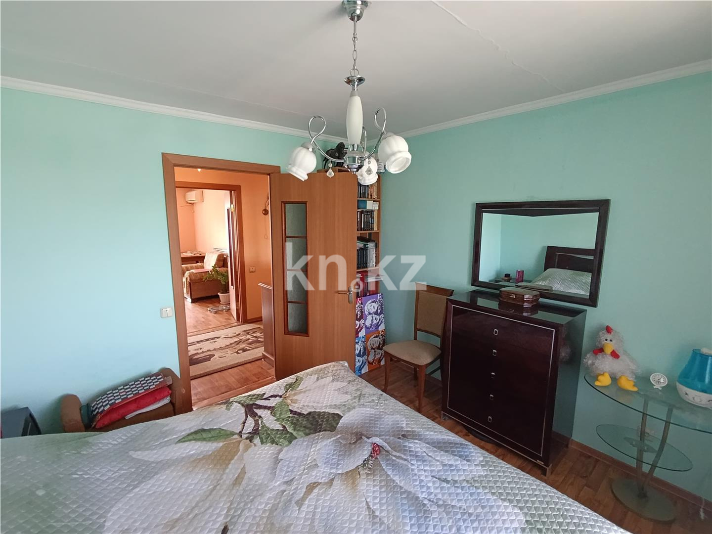 Продажа 3-комнатной квартиры, 75 м², ул. Маметовой, дом  121 в Караганде - фото 3