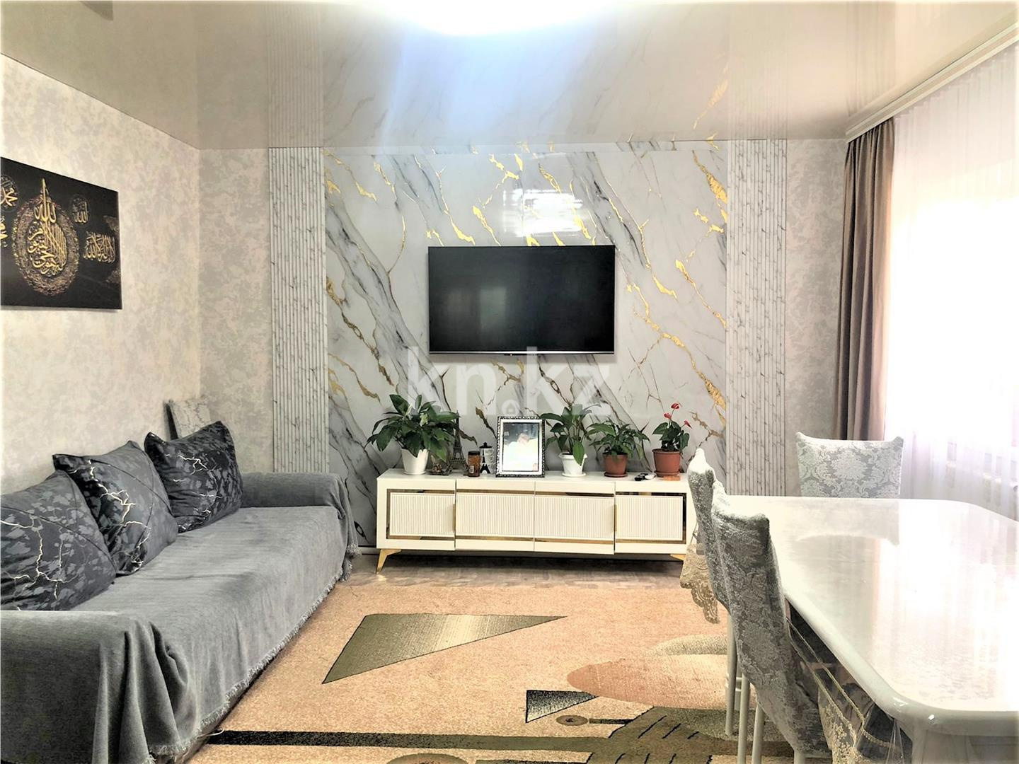 Продажа 3-комнатного дома, 70 м², пер. Радио, дом  8 - Продажа квартир в Караганде фото 1 из 18