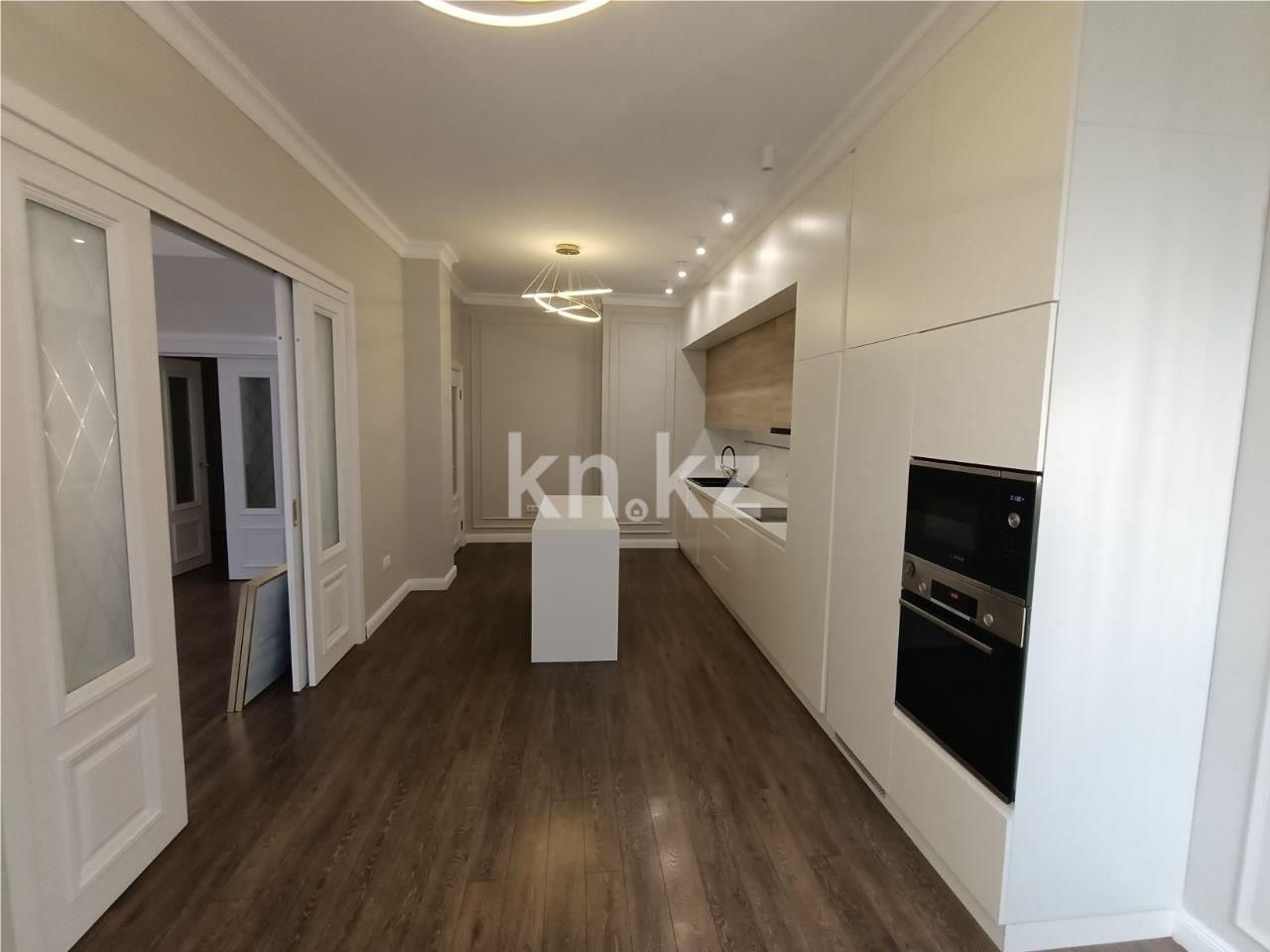 Продажа 4-комнатной квартиры, 210 м² в Астане - фото 13