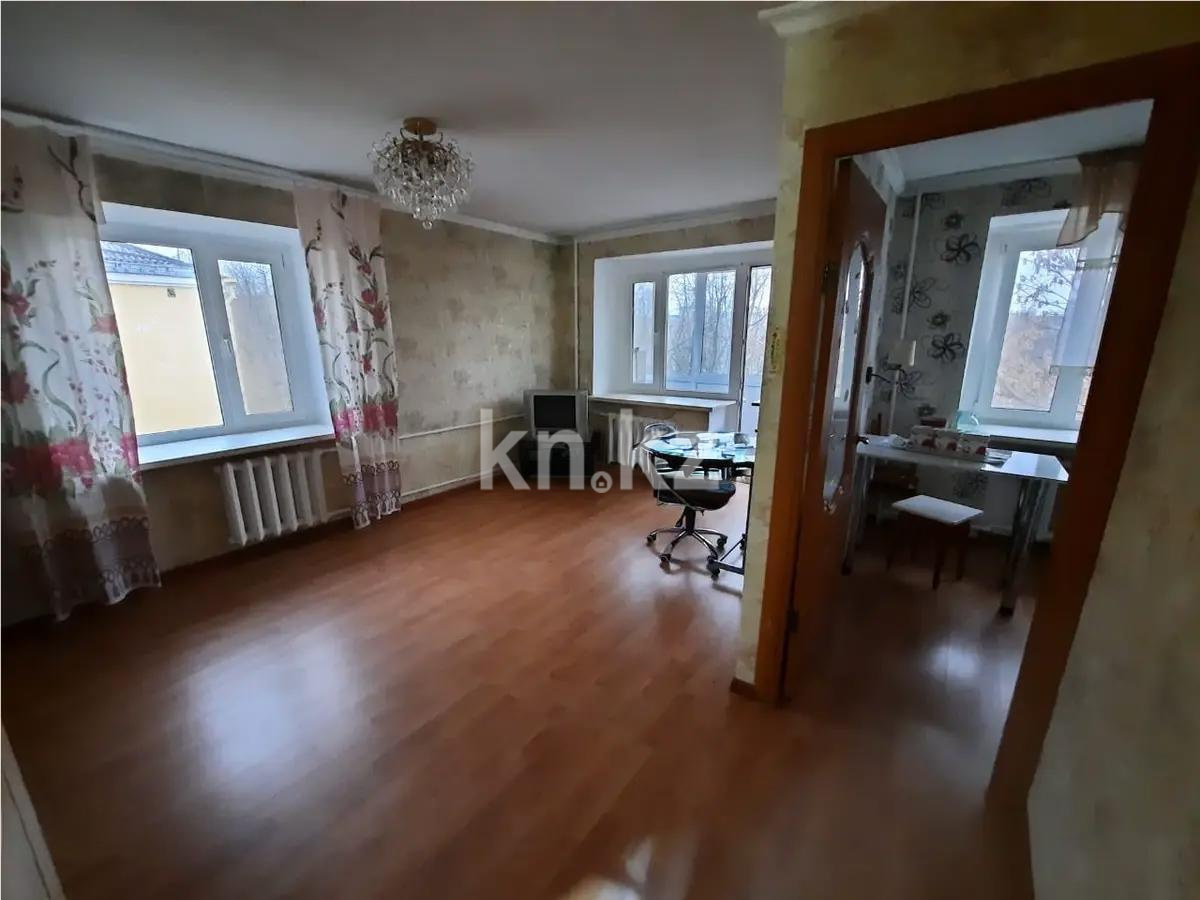 Продажа 1-комнатной квартиры, 33 м², ул. Ауэзова, дом  41 - Продажа  однокомнатных квартир в Астане без посредников фото 1 из 3