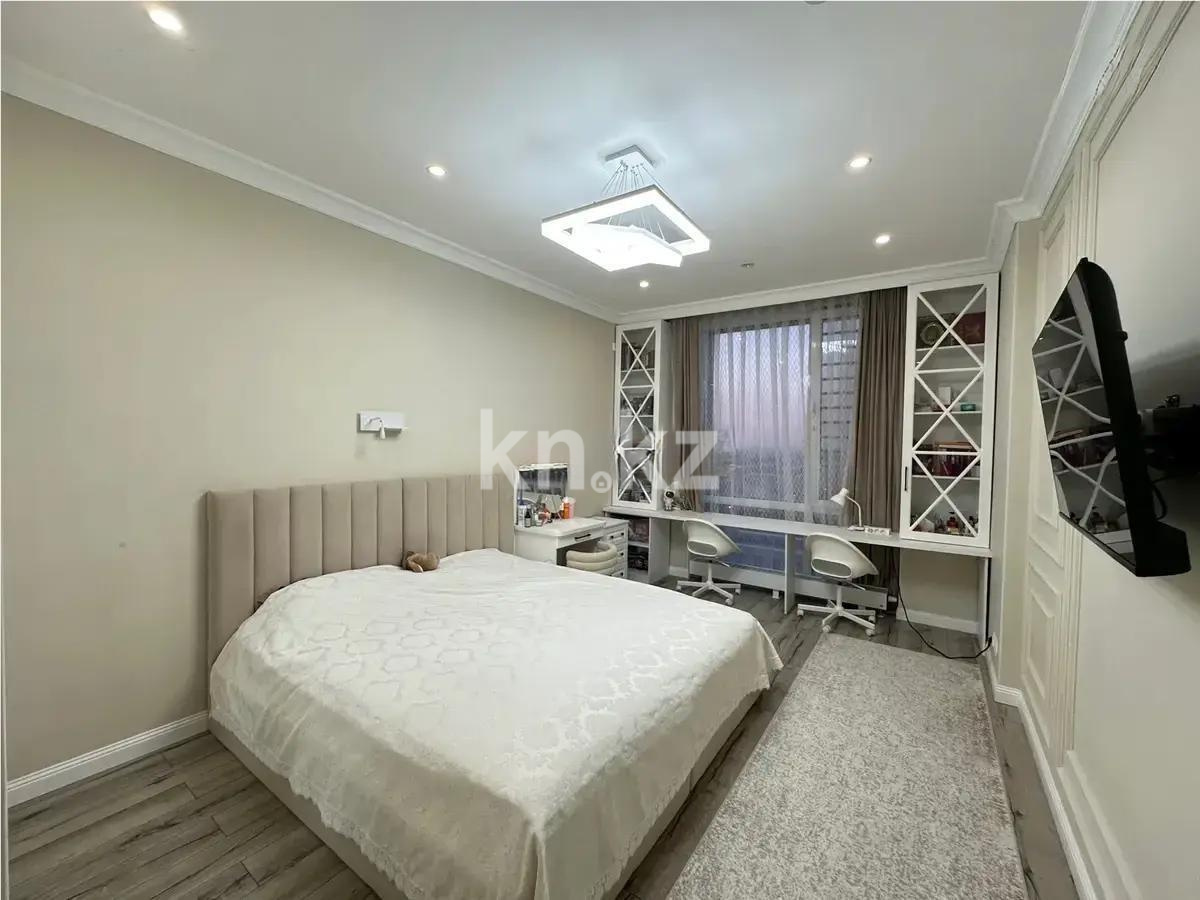 Продажа 3-комнатной квартиры, 111 м², ул. Радостовца, дом  333а в Алматы - фото 2