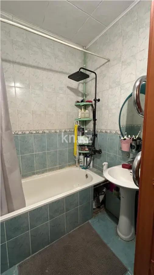 Продажа 2-комнатной квартиры, 56 м², мкр-н Аксай-2, дом  35 в Алматы - фото 5