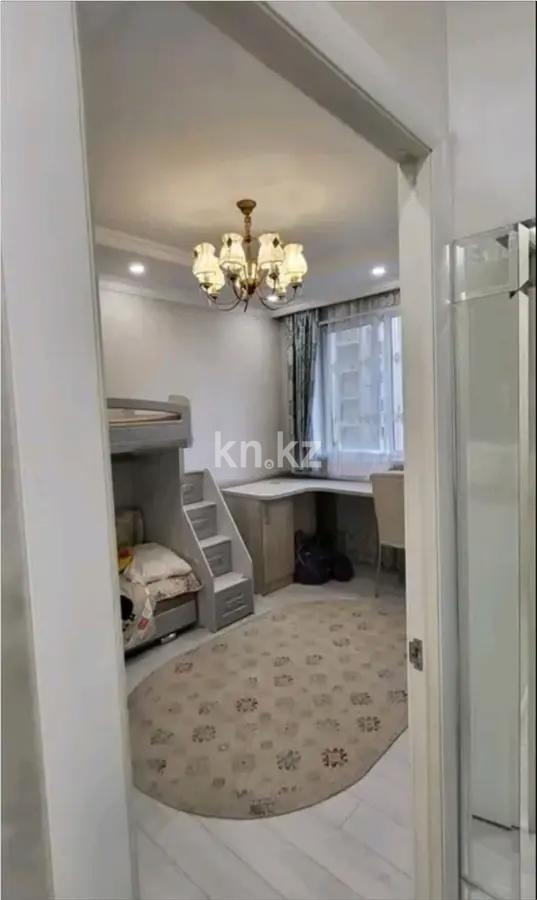 Продажа 4-комнатной квартиры, 117 м² в Алматы