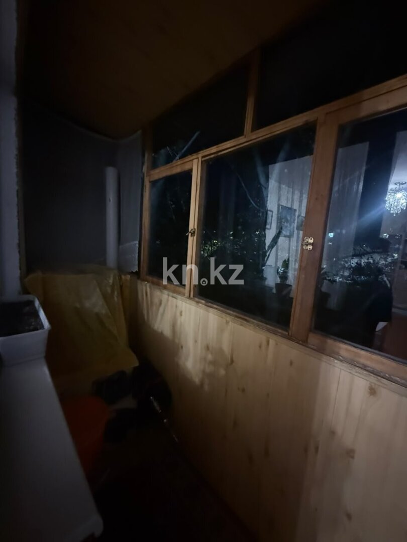 Продажа 4-комнатной квартиры, 61.9 м² в Караганде - фото 3