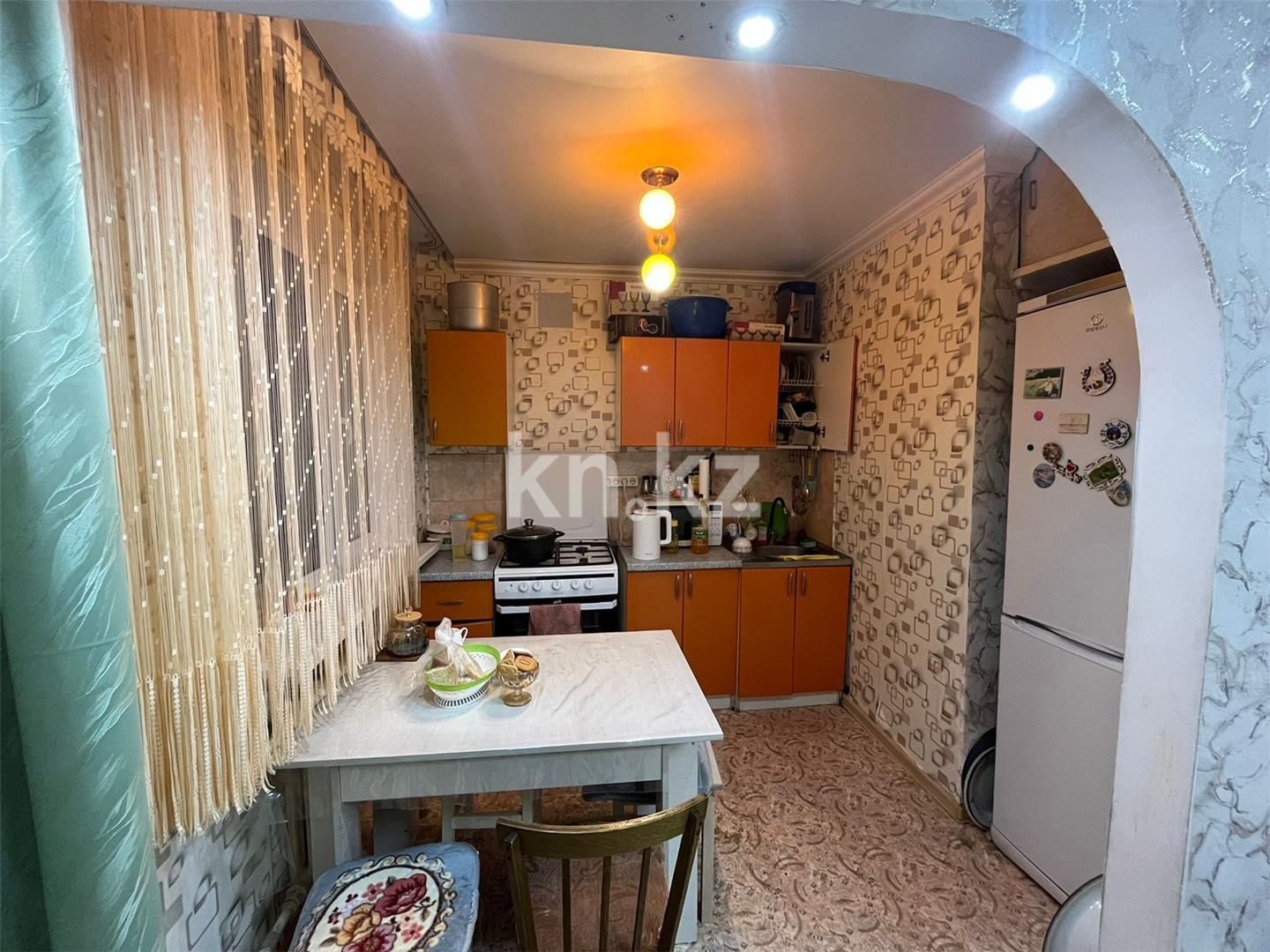 Продажа 2-комнатной квартиры, 44 м², мкр-н 12 в Караганде - фото 4