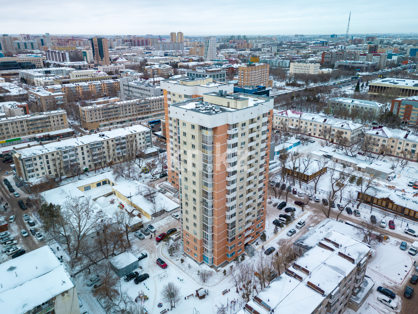 Продажа 3-комнатной квартиры, 85 м², ул. Отырар, дом  2/1 в Астане - фото 6