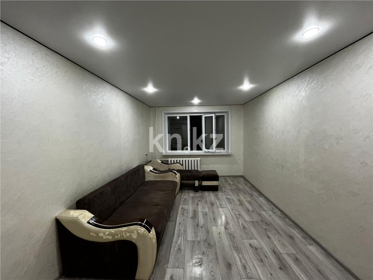 Продажа 2-комнатной квартиры, 43 м², мкр-н 13 - Продажа квартир в Караганде с фото фото 1 из 6